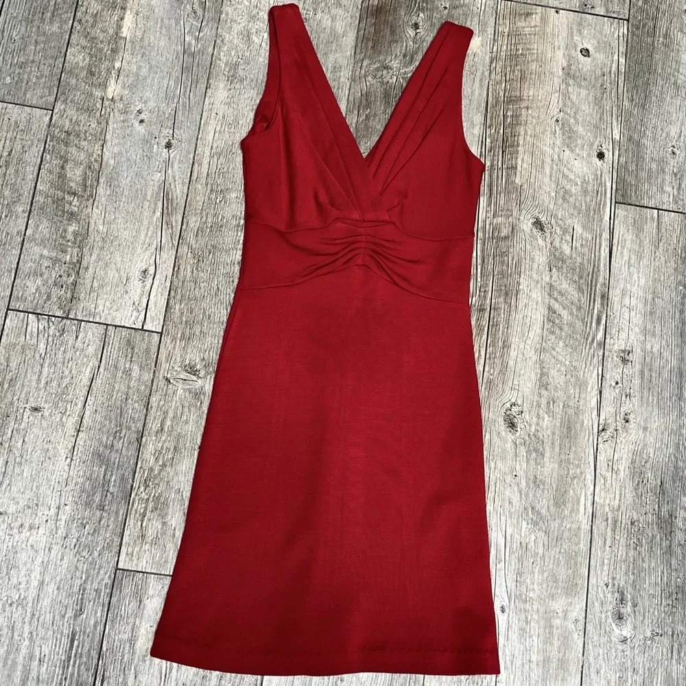 Banana Republic | plunging V neckline red dress - Picture 1 of 4